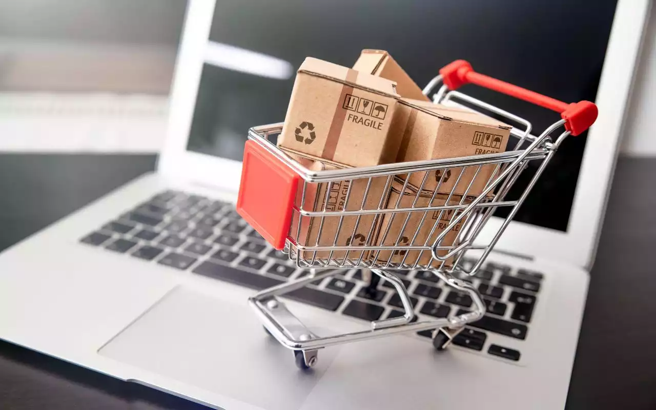 E-Ticaret İçin En İyi Hosting: WooCommerce Performans Kontrol Listesi (TTFB/LCP)